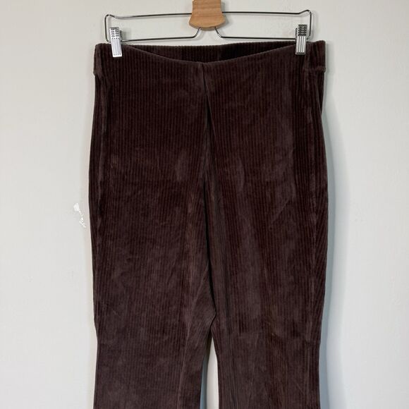 Old Navy Active Large High Rise PowerSoft Rib Knit Flare Pull On Pants - Picture 3 of 12